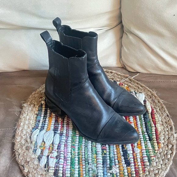 Vagabond leather chelsea boots - Picture 2 of 4